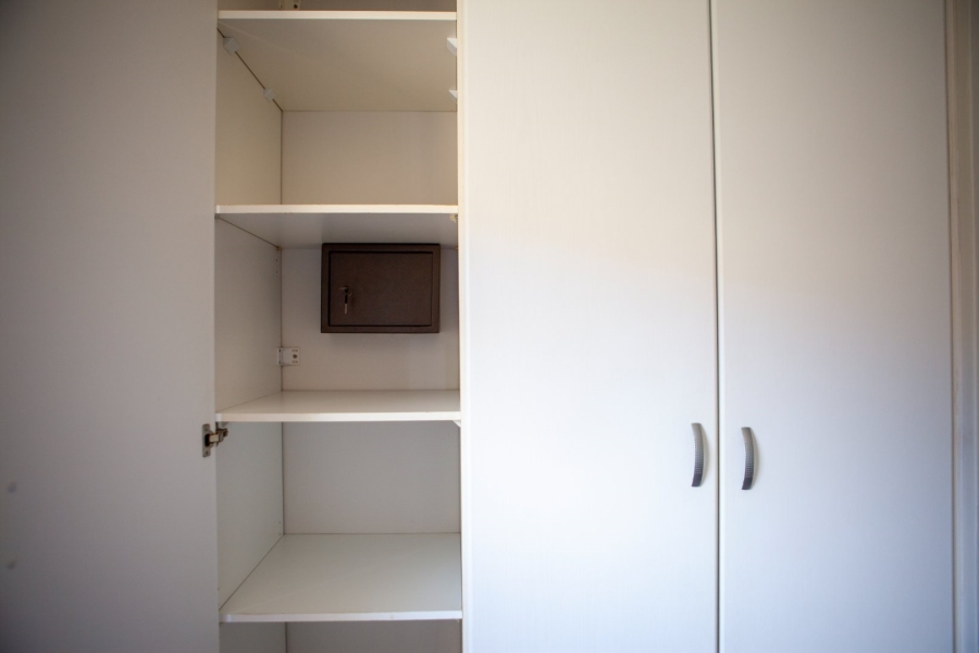 3 Bedroom Property for Sale in Blombosch Western Cape